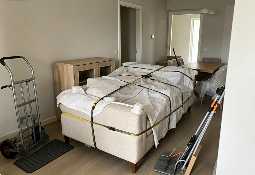 Basic Large Furniture Moving Package